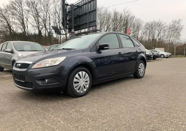 ford łódzkie Ford Focus cena 14900 przebieg: 177130, rok produkcji 2010 z Chmielnik